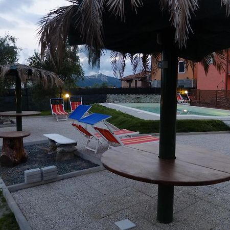 La Fonda Casa Vacanze-Appartamenti Con Piscina 산토 스테파노 디 마그라 외부 사진