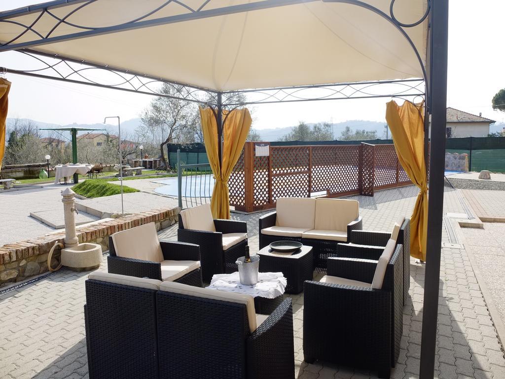 La Fonda Casa Vacanze-Appartamenti Con Piscina 산토 스테파노 디 마그라 외부 사진
