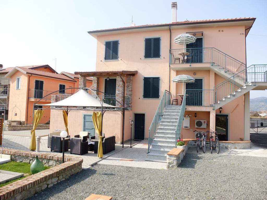La Fonda Casa Vacanze-Appartamenti Con Piscina 산토 스테파노 디 마그라 객실 사진