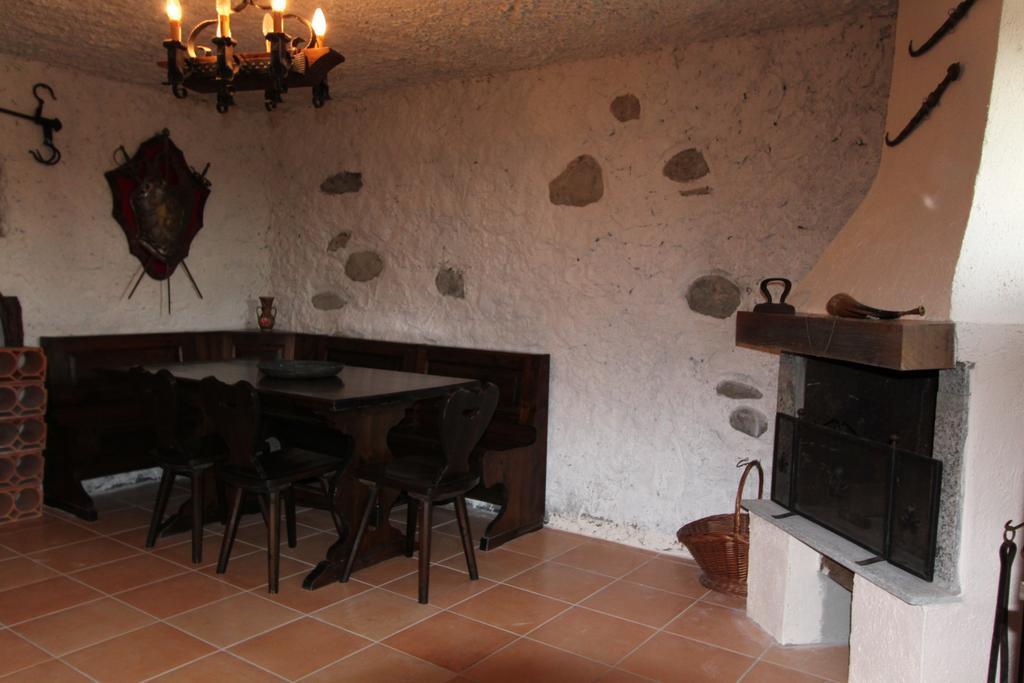 La Fonda Casa Vacanze-Appartamenti Con Piscina 산토 스테파노 디 마그라 외부 사진